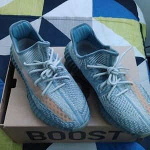 Yeezy 350 Israfil